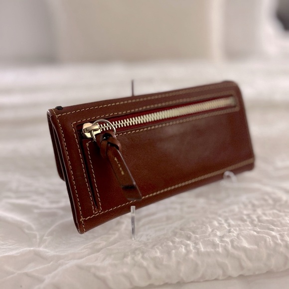 Dooney and Bourke Florentine wallet in GINGER - Picture 7 of 12